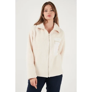 Regular Fit Klasik Yaka Göğüs Cep Detaylı Peluş Hırka Polar Bayan Polar 5866437