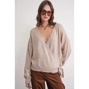 6959 Kadın Fiyonklu Triko Hırka Bej