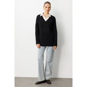 V Yaka Oversize Siyah Triko Kazak