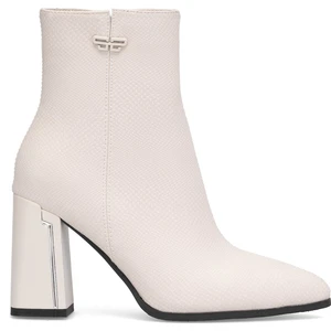 25K137 Kadın Topuklu Bot Bej