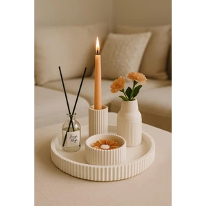 Atölye Beyaz Soft Dekor Seti – Papatyalı Mum, Vazo, Çizgili Mumluk ve Oda Kokusu