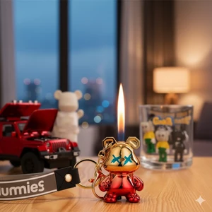 Kdr Elektronik Kaws Tarzı Bearbrick ve Ayıcık Figürlü Çakmak - Anahtarlık Aksesuarlı Gazlı Çakmak