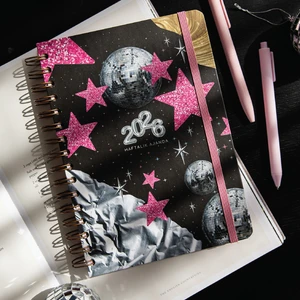 2026 A5 Spiralli Renkli Haftalık Ajanda 12 Aylık – Motivasyon Sayfalı Siyah