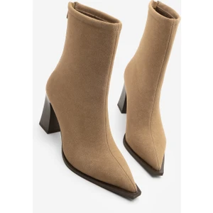 Kadın Topuklu Bot Sivri Burun Arkadan Fermuarlı Kalın Ökçe Kikas Taba Süet