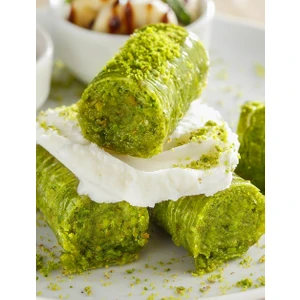 GÜLLÜOĞLU FISTIKLI DÜRÜM 500 GR