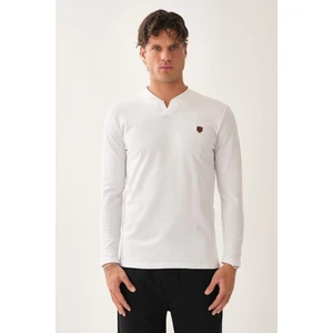 V Yaka Yırtmaç Detaylı Uzun Kollu T-Shirt