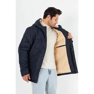 İçi Kürklü Su ve Rüzgar Geçirmez Cepli Kapüşonlu Erkek Mont