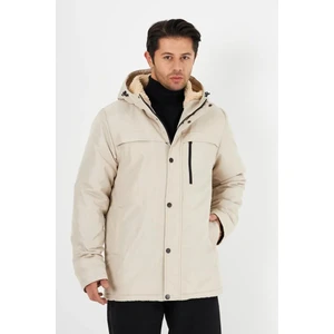 İçi Kürklü Su ve Rüzgar Geçirmez Cepli Kapüşonlu Erkek Mont