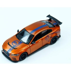 Kinsmart Jaguar Xe Sv Project 8 (Turuncu) 1/32 Model Araba