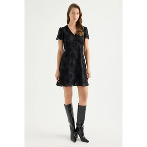 Masha Kate Jakarlı Kısa Elbise