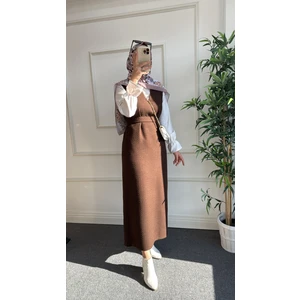 Nisa Nalbantoğlu Kahverengi Tüvit Tesettür Jile