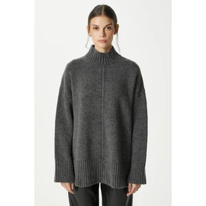 Kadın Wonder Yumuşacık Dik Yaka Antrasit Yırtmaçlı Oversize Triko Kazak