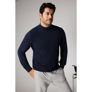 ALTINYILDIZ CLASSICS Erkek Lacivert Standart Fit Normal Kesim Yarım Balıkçı Yaka Pamuklu Triko Kazak