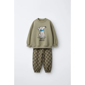 Erkek Çocuk Pamuklu Haki Köpek Baskılı Sweatshirt ve Kare Desenli Eşofman Takımı