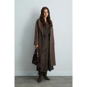 Klasik Yün Manto - Vizon