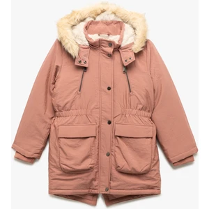 Peluş Detaylı Uzun Kollu Cepli Kapşonlu Mont