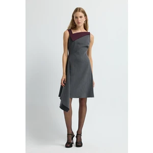 Adl Asimetrik Volanlı Elbise Antrasit 12445675000