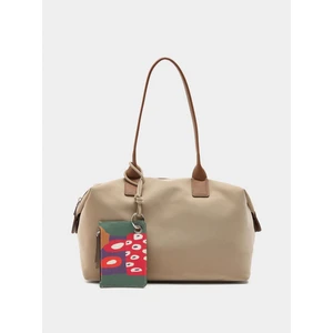 Yumuşak Dokulu ve Charm'lı Shopper Çanta