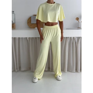 Zula Moda Kadın Iki Parça Salaş Takım – Crop Üst ve Bol Paça Pantolon – Yazlık Rahat Spor Takım