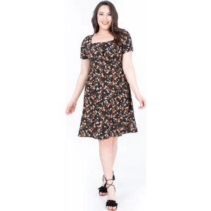 Kare Yaka Çiçekli Elbise