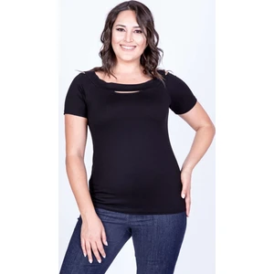 Yırtmaçlı Karmen Yaka Tişört