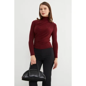 Drapeli Balıkçı Yaka Bluz