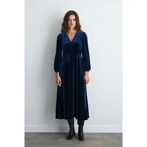 V Yakalı Uzun Kadife Elbise - Lacivert