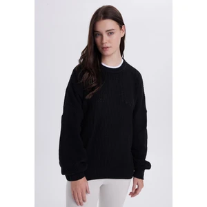 Kadın Oversize Geniş Kesim Örme Detaylı Bisiklet Yaka Siyah Kazak