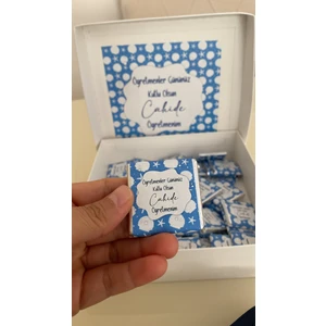 Öğretmenler Günü Hediye Isme Özel 40 Adet Çikolata-Kutulu