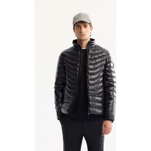 Avva Erkek Siyah Kaz Tüyü Su İtici Rüzgar Geçirmez Kumaşlı Dik Yaka Şişme Comfort Fit Mont B006015