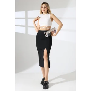 Ön Yırtmaçlı Dalgıç Etek Likralı