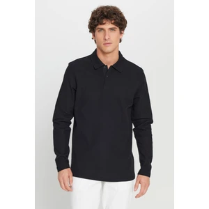 %100 Pamuk Slim Fit Dar Kesim Polo Yaka Jakarlı Triko Tişört