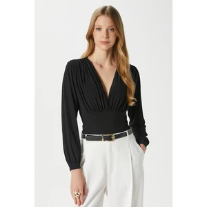 Kadın Sante V Yaka Siyah Yumuşak Sandy Bluz