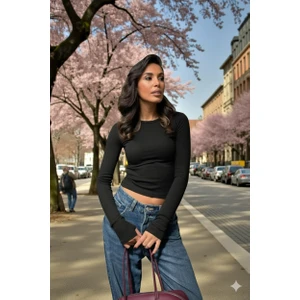 Windy Island Kadın Bisiklet Yaka Parmak Geçirmeli Slim Fit Likralı Bluz