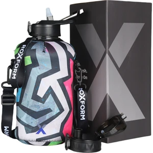 Suluk Matara 2200 Ml, Premium Pp Malzeme, Sağlıklı Bpa & Bps Içermez, Kılıflı, Çift Kapaklı, Koku Yapmaz, Sızdırmaz ve Dayanıklı, Renkli Grafik Kılıf, Siyah