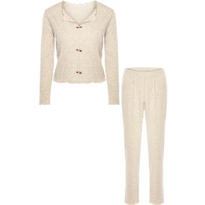 Kadın Pamuklu Çıtır Çiçek Desenli Baby Overloklu Fiyonk Detaylı Uzun Kollu Pijama Takımı