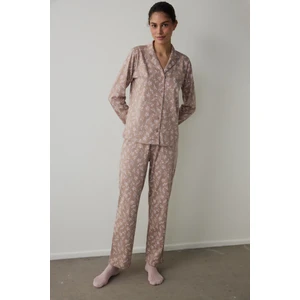 Bej Flower Time Gömlek Yaka Pamuklu Uzun Kollu Pijama Takımı