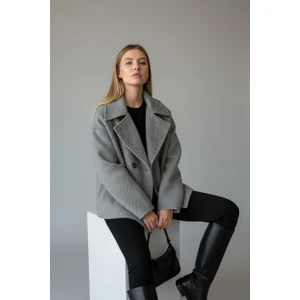 Vireo Club Kadın Zigzag Desenli Kaşe Kısa Kaban