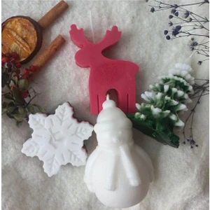 Patladı Gitti Yeniyıl Yılbaşı Ağaç, Kardan Adam, Geyik ve Kar Tanesi Desenli El Boyaması 4’lü Mum Set