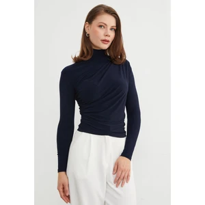 Drapeli Balıkçı Yaka Bluz