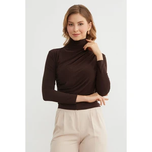 Drapeli Balıkçı Yaka Bluz