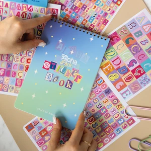 A5 18 Yaprak Harf Sticker Defteri – Alfabe, Rakam ve Noktalama Işaretleri Seti