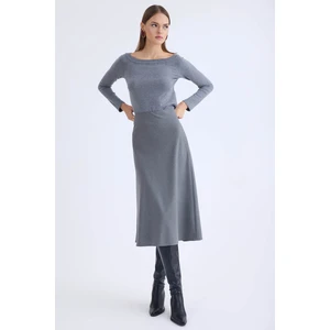 Yanı Fermuarlı Midi Boy Etek