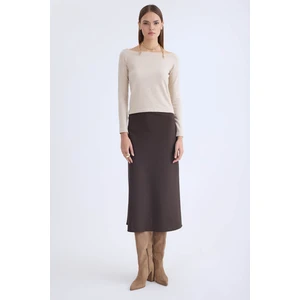 Yanı Fermuarlı Midi Boy Etek