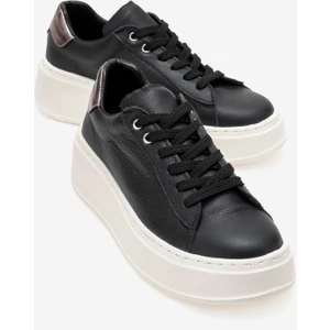 Gueno Siyah Cilt  Deri Kadın Spor Ayakkabı