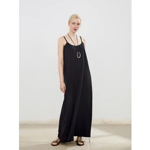 U Yaka Askılı Krep Elbise