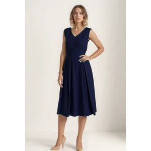 V Yaka Kuşaklı Krinkıl Kumaş Midi Elbise