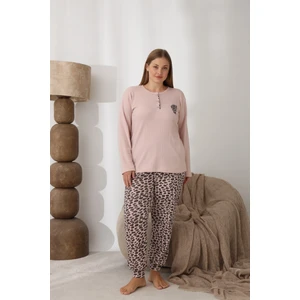 Kadın Kışlık Büyük Beden Curve Nakışlı Desenli Yakası Düğmeli Uzun Kollu Pijama Takımı