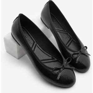 Kadın Günlük Babet Yuvarlak Burun Balerin Babet Adusa Siyah Yılan