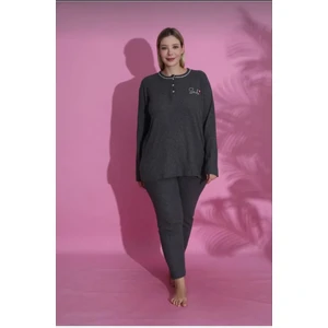 Kadın Kışlık Büyük Beden Yakası Düğmeli Uzun Kollu Interlok Pijama Takımı